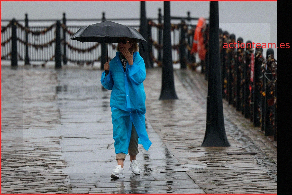 Fin de semana festivo: Se esperan más tormentas y lluvias en Inglaterra