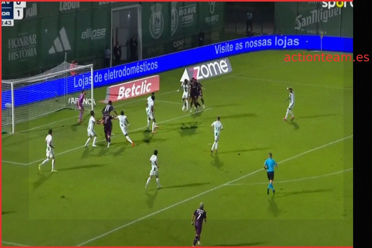 Gol anulado al FC Porto contra el Rio Ave en Vila do Conde